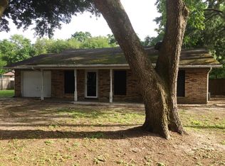 215 Stanley Rd, Carencro, LA 70520