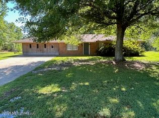 1119 Willis Cotton Rd, Summit, MS 39666