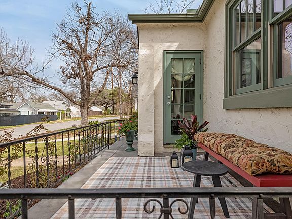 4th image of 1505 Wethersfield Rd