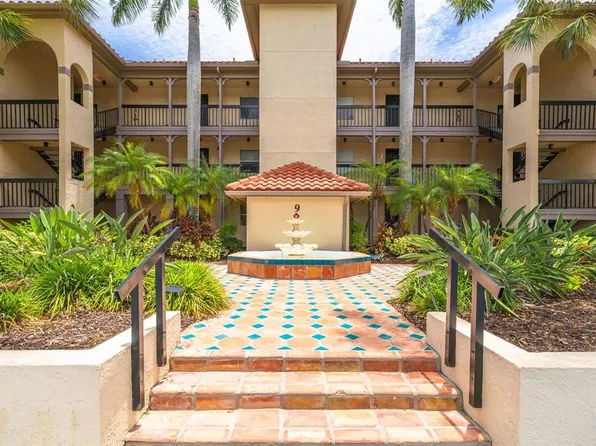 2400 Feather Sound Dr APT 914, Clearwater, FL 33762