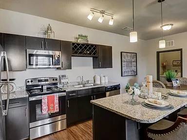 3 Bed 2 Bath Grand Courtyard