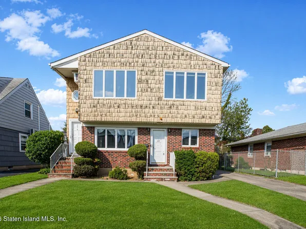121 Evergreen Ave, Staten Island, NY 10305