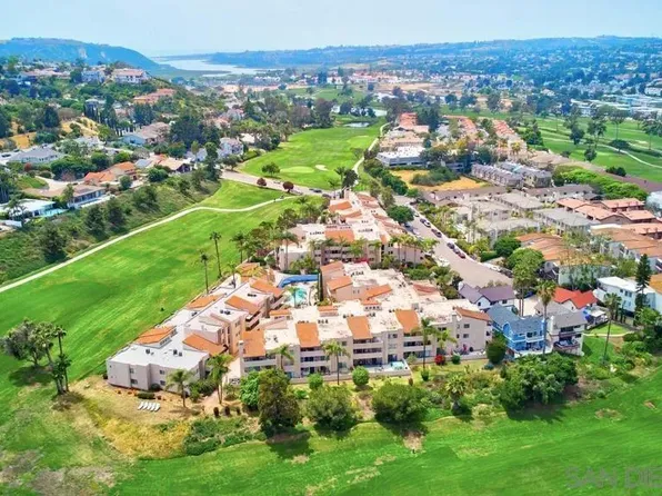 2625 Pirineos Way Unit 219, Carlsbad, CA 92009