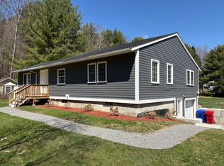 92 Camp Kiniya Rd, Colchester, VT 05446