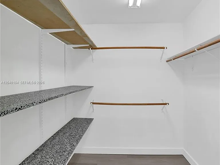 2804 SW 16th St — Photo 13