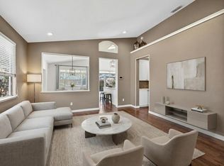 853 Rathbone Cir, Folsom, CA 95630