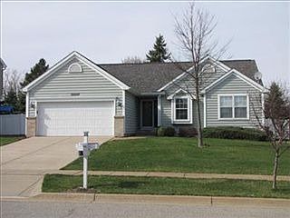 1st image of 804 Castlefort Ave