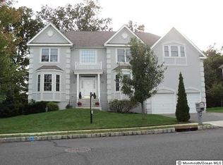 303 Provincial Dr, Marlboro, NJ 07746