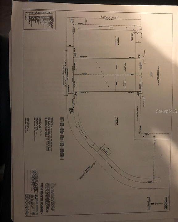 2nd image of 15978 Oakcrest Cir
