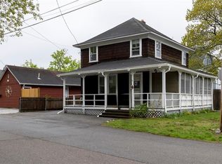 51 Oniska St, Warwick, RI 02889