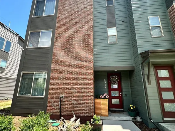 2514 N Moline Street, Aurora, CO 80010
