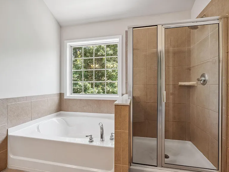 4450 Dartford Rd — Photo 30
