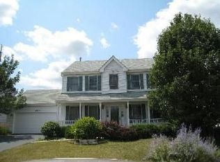 2870 Compton Rd, Aurora, IL 60504