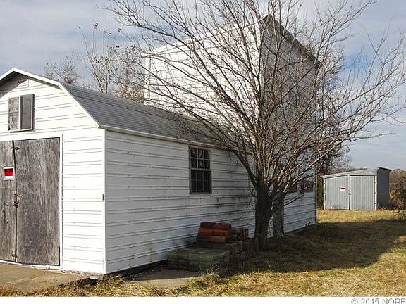 4th image of 7845 N 71st Ave E
