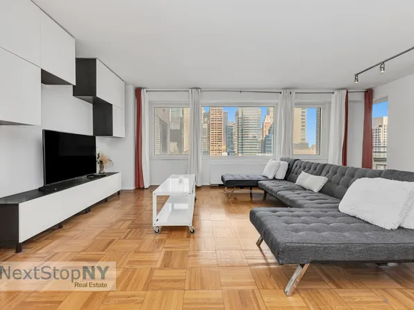303 East 57th Street image 1 of 10