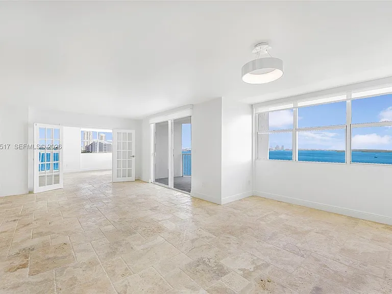 1420 Brickell Bay Dr #1401A — Photo 14