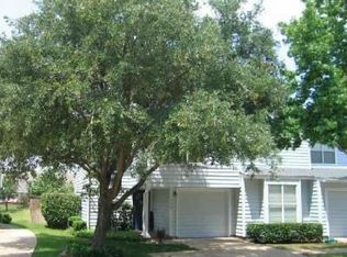928 Canal St, Irving, TX 75063