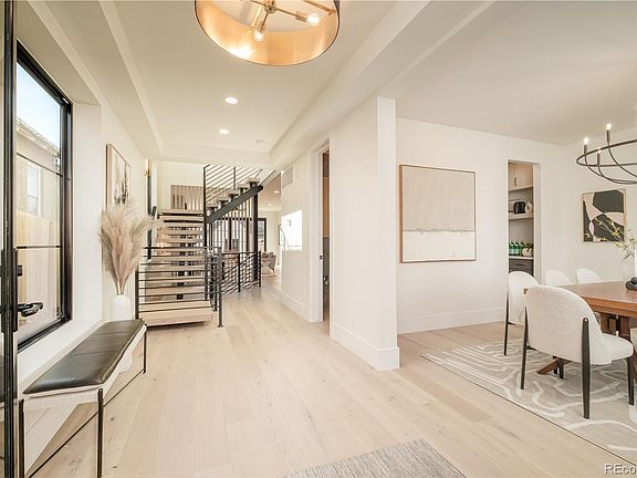 4th image of 415 S Williams Street