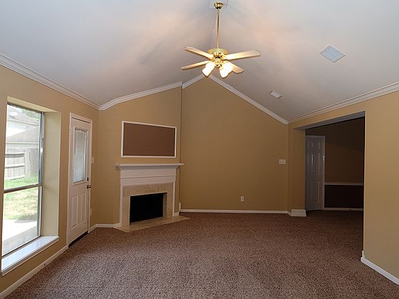 5th image of 3638 Truesdale Dr