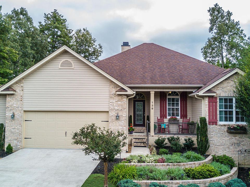 1st image of 139 Forest Hill Dr