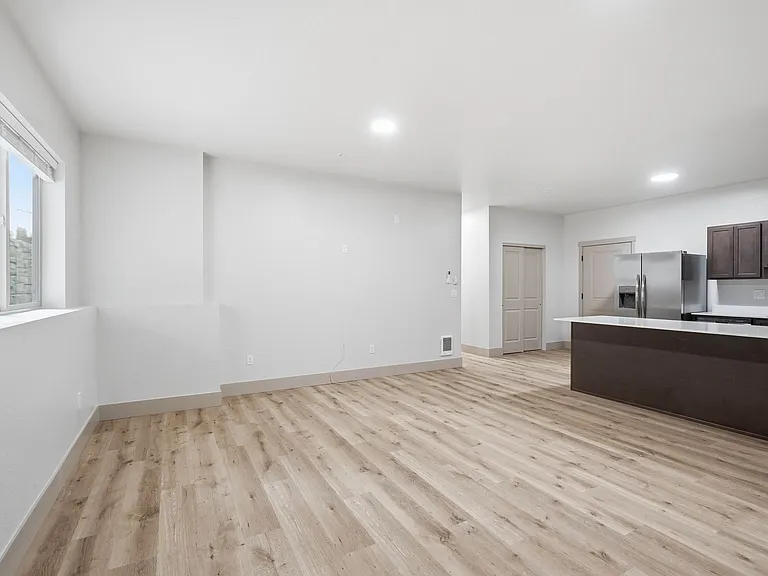 1808 N 15th St #101 — Photo 5