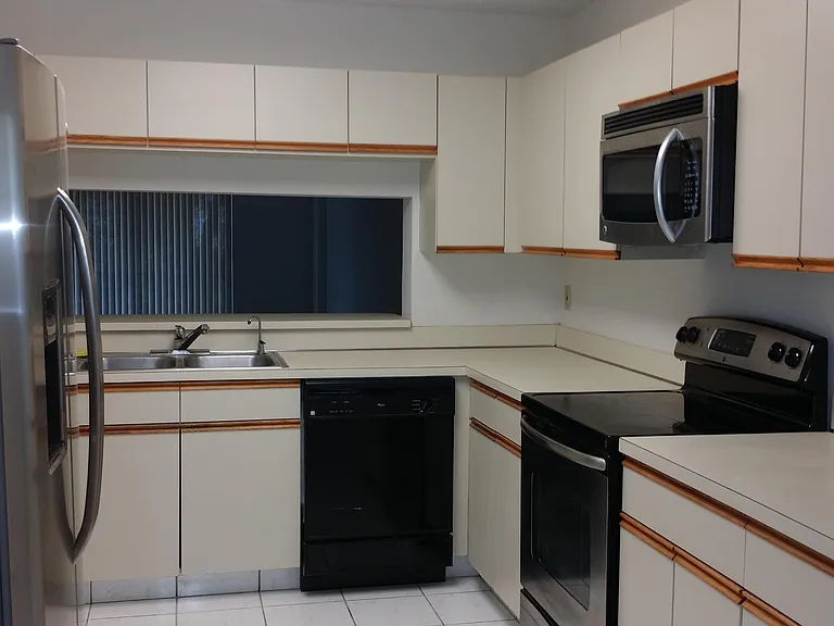 4725 Lucerne Lakes Blvd E #106 — Photo 6