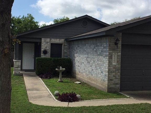 2nd image of 1722 Lloydminister Way