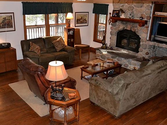 Living Rm