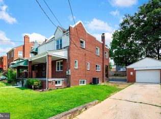 207 44th St NE, Washington, DC 20019