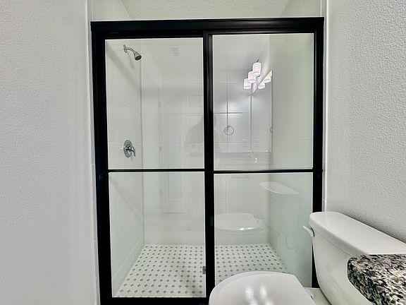 4th image of 8 Coral Reef Ct N #A