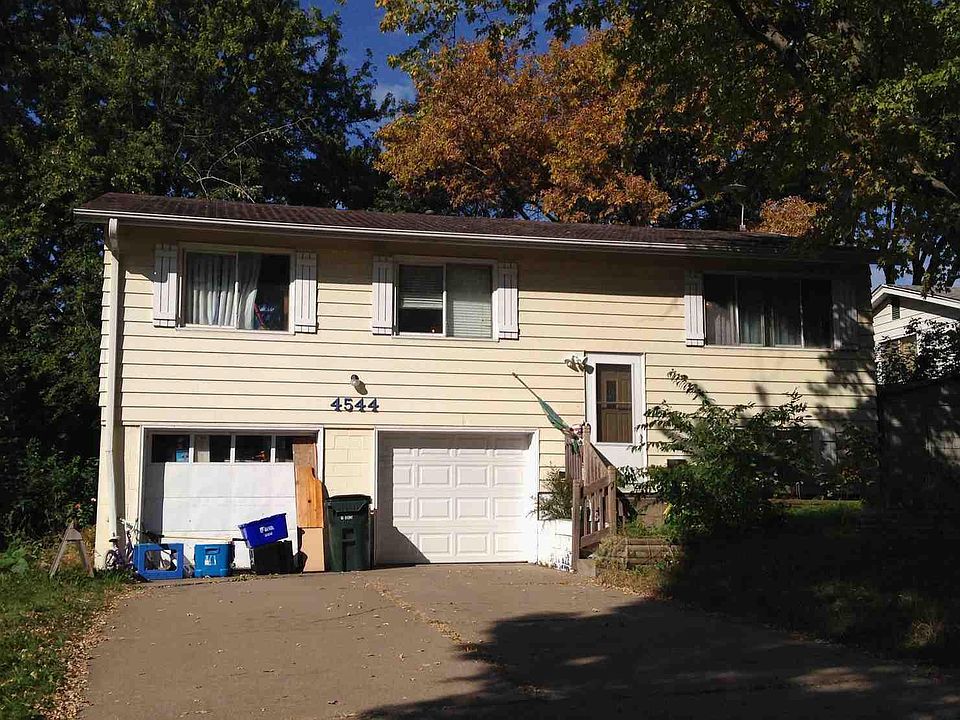 2nd image of 4544 Main St