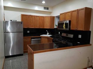 161-27 84th Ave, Jamaica, NY 11432