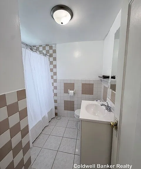 834 N Christiana 1st Fl #1ST FL — Photo 8