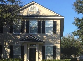 490 Sherwood Oak Dr, Orange Park, FL 32073