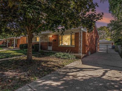 28556 Milton Ave, Warren, MI, 48092