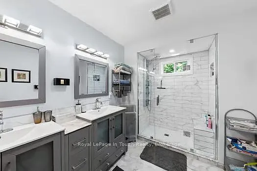 86 Andrew Dr — Photo 32