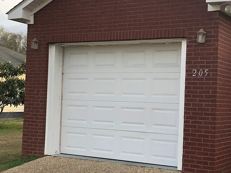 205 Pinecrest Blvd — Photo 2