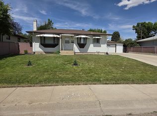 409 27th Ave NE, Great Falls, MT 59404