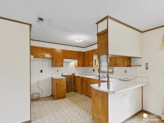 3rd image of 510 Proft Cir
