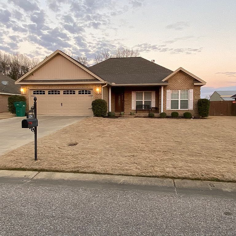 134 Charleston Dr, Elmore, AL 36025 Zillow