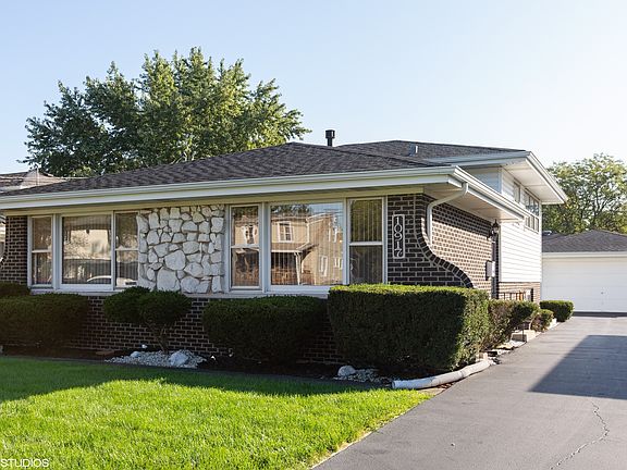 2nd image of 10917 S Nagle Ave