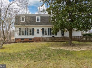 8413 River Rd, Fredericksburg, VA 22407