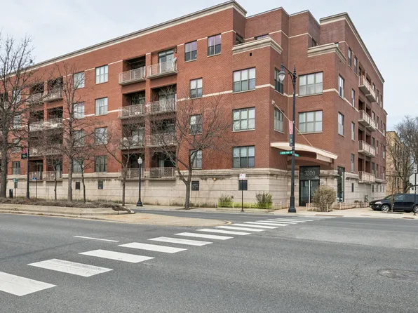 3300 W Irving Park Rd Unit A3, Chicago, IL 60618