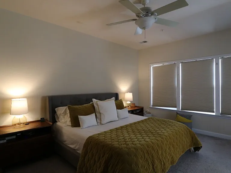 308 Garden View Sq — Photo 16