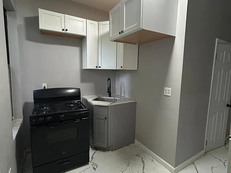36 S 12th St #1A — Photo 1