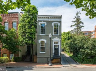 2439 P St NW, Washington, DC 20007