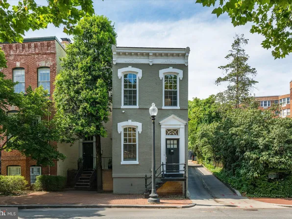 2439 P St NW, Washington, DC 20007