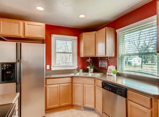 1180 Hillside St, Aurora, CO 80010