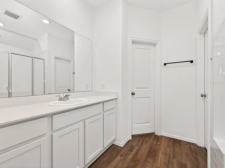 22215 Scarlino Dr — Photo 31