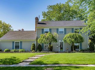 2920 Whitegate Dr, Fort Wayne, IN 46805